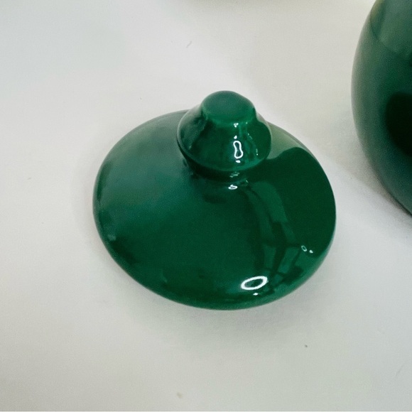 Vintage Royal Haeger Canton Green Jar with Gold Lining - Picture 11 of 11